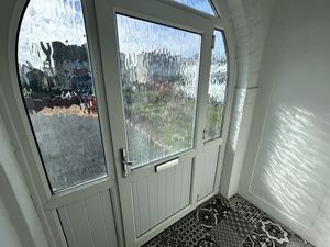 Photo 13- click for photo gallery